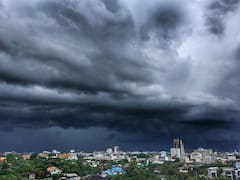 Cae una “tormenta negra” este viernes: alerta por diluvio histórico, ráfagas de viento de más de 70 km/h y temperaturas récord