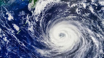 Se viene un diluvio histórico con tormentas por 36 horas: ráfagas de viento de 35 mph y lluvias intensas