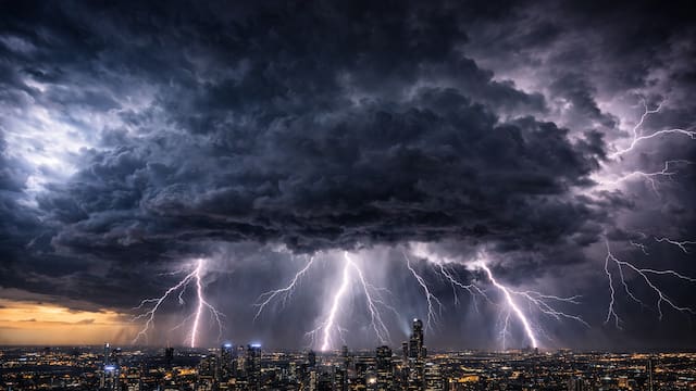 Se aproxima el temporal del siglo: advierten por diluvio con caída intensa de granizo y cortes en el suministro eléctrico