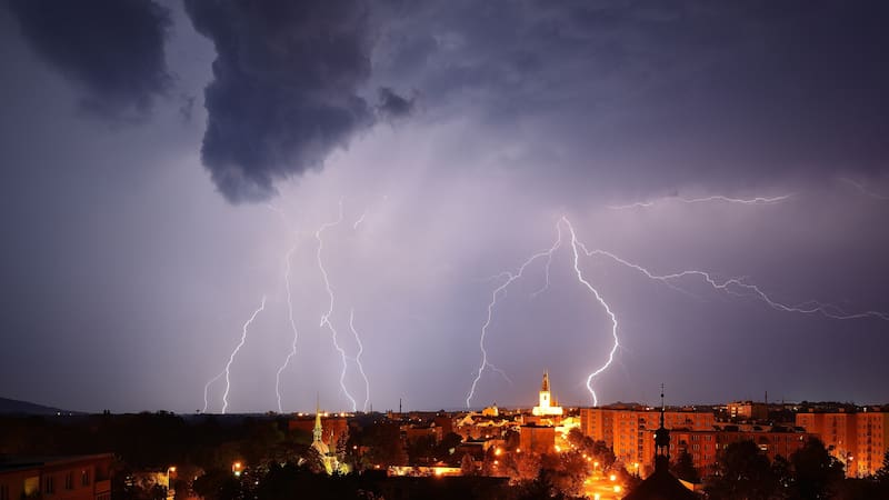 Alerta por tormentas: el SMN confirmó el regreso de chaparrones y ráfagas de viento al AMBA