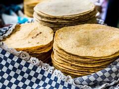 Alza en el precio de la harina, la gota que derrama el vaso de los tortilleros