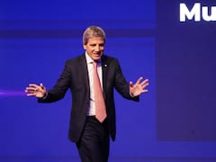 Caputo defendió la economía a dos velocidades y anticipó una reforma tributaria para un segundo mandato