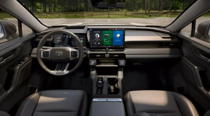 Este nuevo modelo de Toyota llega al país: se trata de un SUV híbrido con tecnología 4x4.