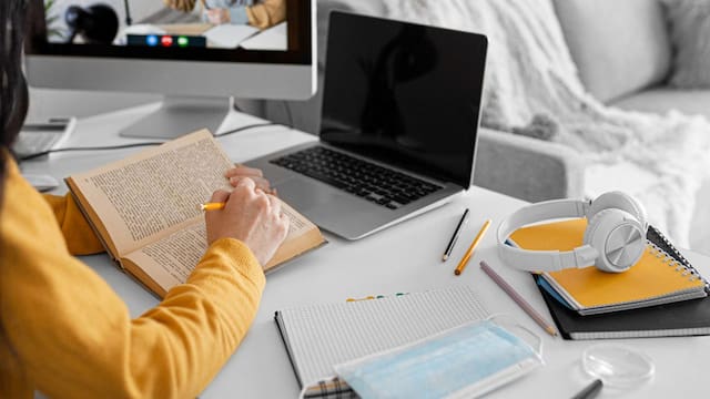 Le preguntaron por qué quería ser periodista y respondió con una reflexión personal: “Quise honrar a la niña que fui”