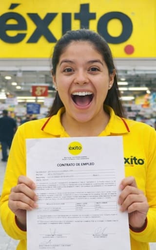 Grupo Éxito abre convocatoria laboral en Colombia: sueldos alcanzan los $7 millones y hay más de 2000 vacantes