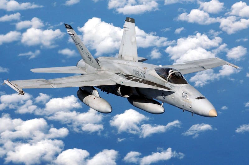 Dos F-18 españoles despegan de madrugada por una alerta de drones a las puertas de Rumanía. Fuente: Wikipedia