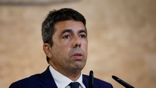 Tragedia de la DANA | Se filtran mensajes de Mazón a Feijóo: “Esto va a ser un verdadero desastre, presi”