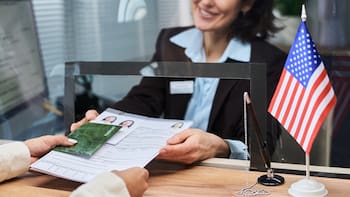 Tramitar el pasaporte este sábado 24 de octubre: dónde se puede empezar el proceso y qué documentos se necesitan