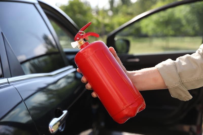 Tránsito revisará auto por auto y aplicará multas severas a quienes no tengan un elemento indispensable en la guantera