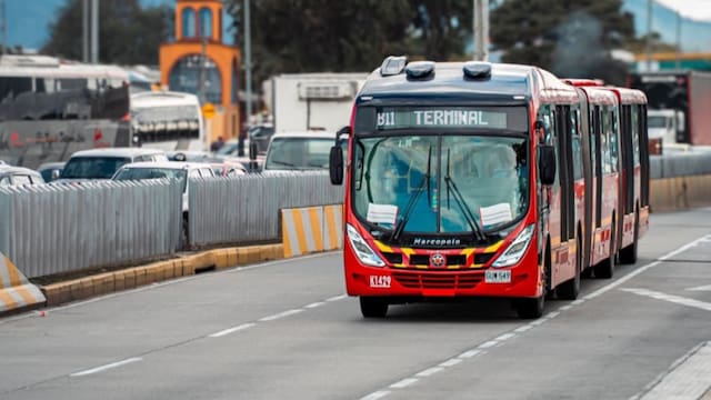 Ya es oficial | TransMilenio cambia recorridos y ampliará horarios de rutas: los buses llegarán hasta Calle 76