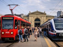 Oficial | Esta ciudad de Europa ofrece transporte público gratis: podrás viajar en tren y buses sin pagar nada
