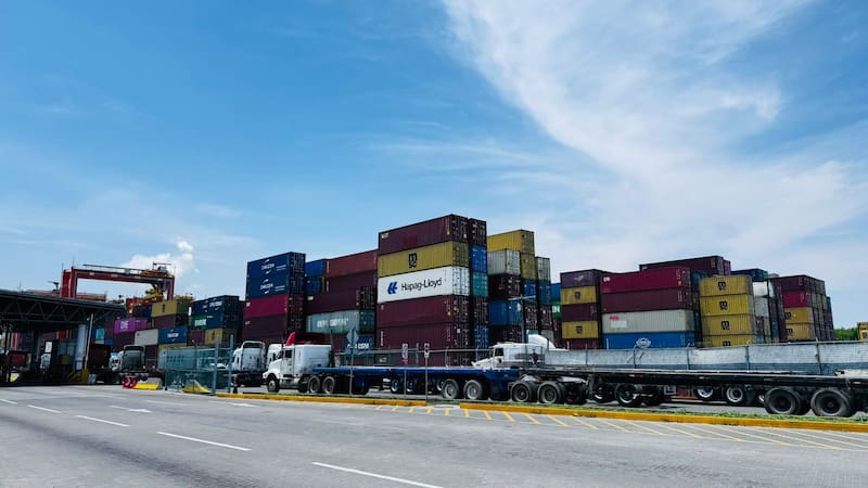 Transporte de Carga en Mexico, imagen de las aduanas en México.