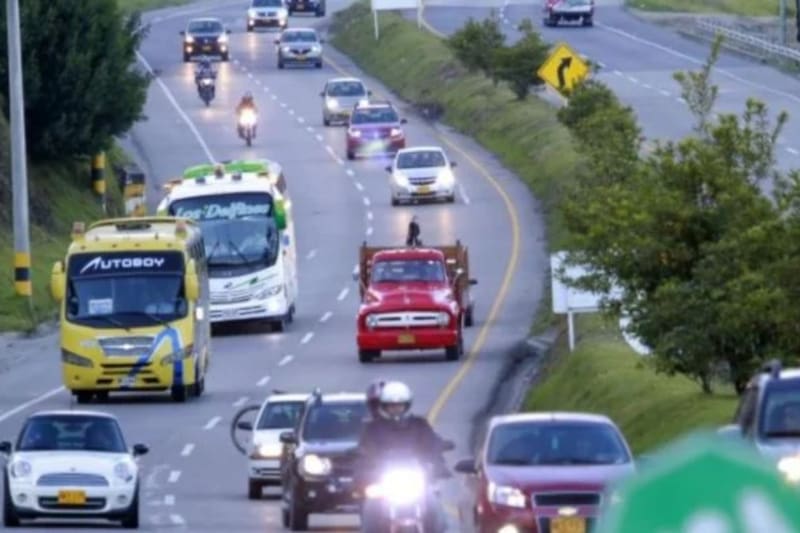 Se actualiza el auxilio de transporte tras el aumento del salario mínimo en Colombia. (Fuente: archivo)