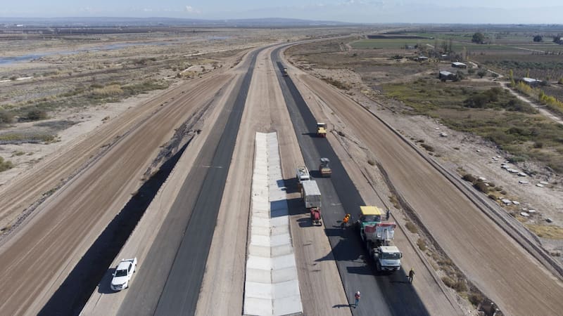 Tras 40 años en el olvido, repavimentarán y mejorarán una de las rutas más importantes de todo el país para miles de vehículos
Fuente: Argentinagob.ar