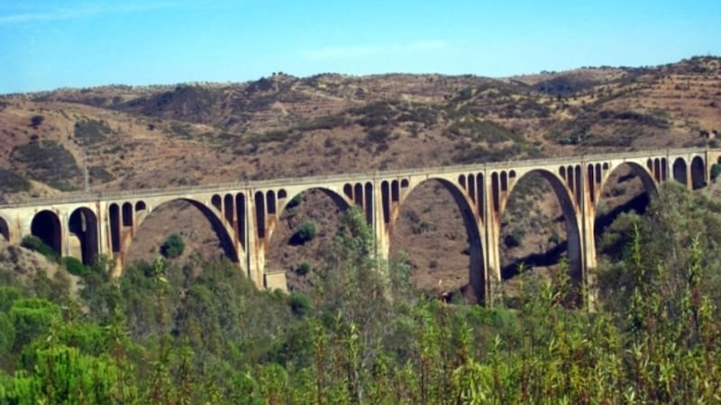 Tras casi tres años de obras, terminan un puente clave que conectará a esta ciudad con el resto del país