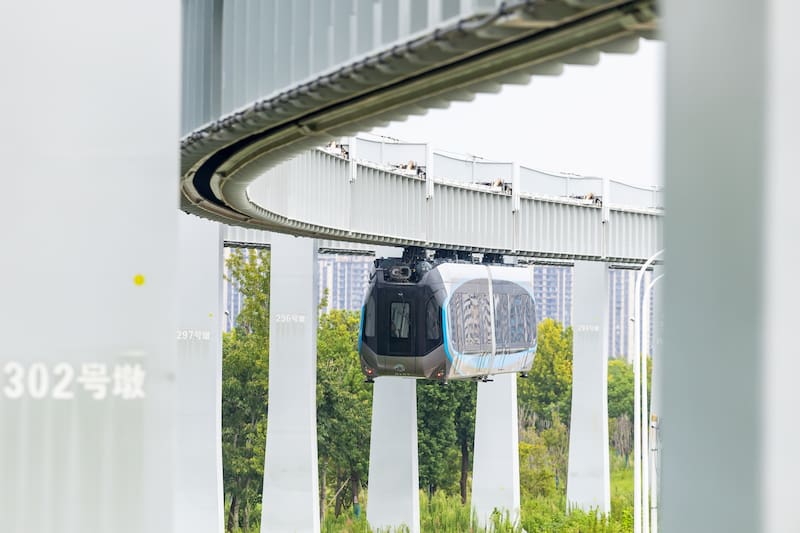 El Wuhan Guanggu Air Rail es el primer tren aéreo suspendido desarrollado en China. (Fuente: Shutterstock)