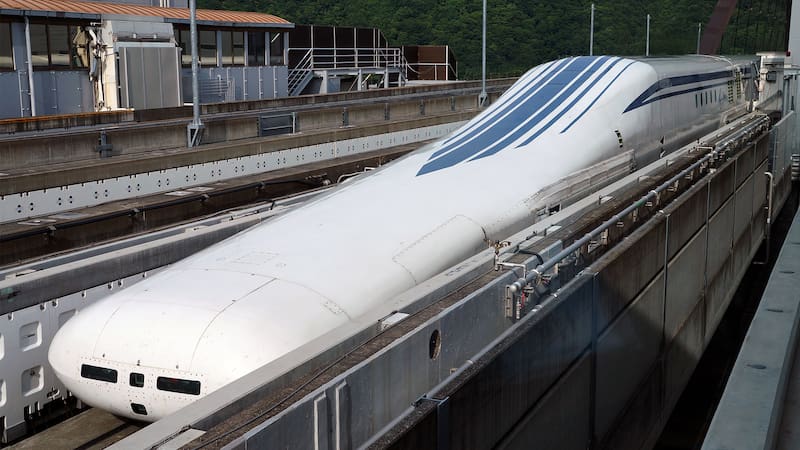 Tren japonés maglev