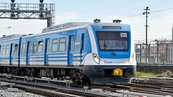 Es oficial | El Gobierno pide reactivar la obra ferroviaria que elimina 20 barreras de la Ciudad de Buenos Aires