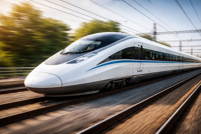 China is driving one of the world’s most ambitious infrastructure projects by building an underwater bullet train that will connect two strategic cities across the sea. Image: AI.