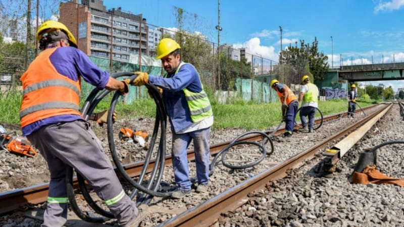 El tren Sarmiento no prestará servicios durante 4 días en octubre: qué fechas se interrumpen y cuándo volverá a funcionar.