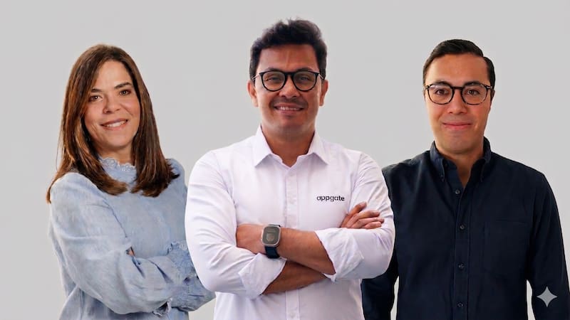 Nathalia Landeta, CEO y cofundadora de Certena; David López Agudelo, vicepresidente de Ventas para Latinoamérica en AppGate, y Roberto Gaudelli, director Comercial de Prometeo.