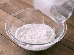 Agua oxigenada y bicarbonato de sodio: para qué sirven y cómo funciona esta combinación para una limpieza profunda en casa