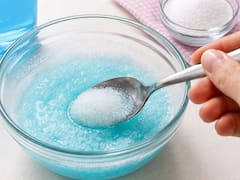 Combinar producto de limpieza con bicarbonato de sodio y azúcar: para qué es útil y por qué lo aconsejan