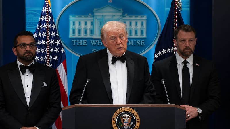 Trump declaró que el sospechoso portaba varias armas antes de ser detenido.