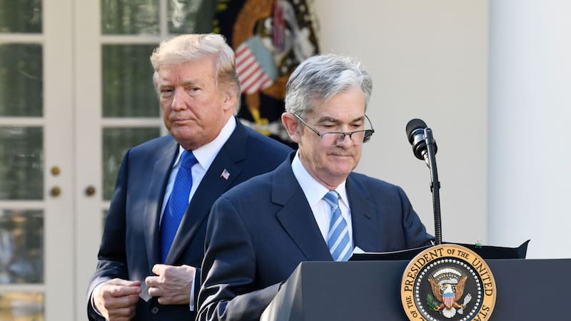 Fiscales de EEUU han abierto una investigación penal sobre Powell por la remodelación de la sede de la Fed, lo que supone una fuerte escalada en los ataques del gobierno de Trump al banco central.