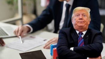 Medida nacional arrasadora: Estados Unidos cambió las reglas del juego para inmigrantes y ahora quienes quieran quedarse tendrán que cumplir con esta condición