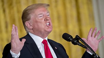 Trump amenaza a Canadá: “Si cierran un acuerdo comercial con China, les aplicamos un arancel del 100%