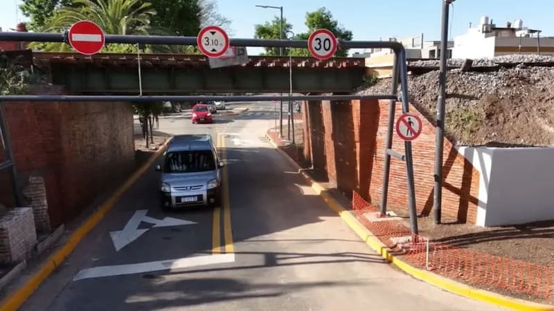 Túnel en la Avenida Del Fomentista.
