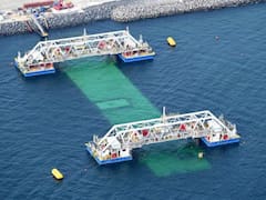 Construyen un túnel de 18 kilómetros bajo el mar Báltico con 89 módulos gigantes de hormigón para conectar dos países de Europa: permitirá viajar en auto y tren