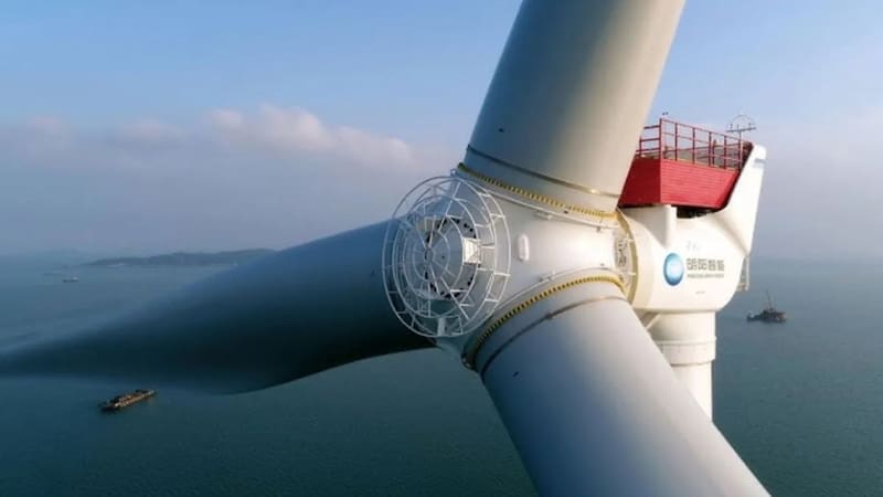 China activó la turbina eólica marina más grande del mundo: es tan poderosa que está cambiando la vida en la tierra y el mar para siempre