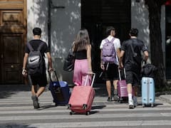 Viviendas turísticas bajo la lupa: 8 de cada 10 españoles creen que encarece el alquiler