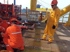 Pemex paga a Slim pero hunde a Salinas Pliego: La millonaria deuda que llevó a Typhoon a la insolvencia