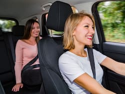 Se lanzó “Uber Mujeres” en la Argentina y las pasajeras podrán viajar con conductoras: cómo funciona y dónde está disponible