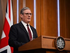 El laborista Keir Starmer renunció como primer ministro de Gran Bretaña
