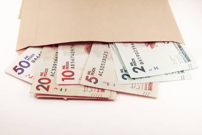 La prima de Navidad debe pagarse obligatoriamente, por ley.