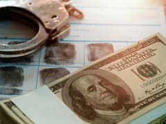 Desmantelan banda de lavado de dinero | Emitían facturas falsas por 12 mil millones de dólares y son buscados desde hace tres años