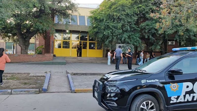 Un alumno mató a un compañero en una escuela de Santa Fe