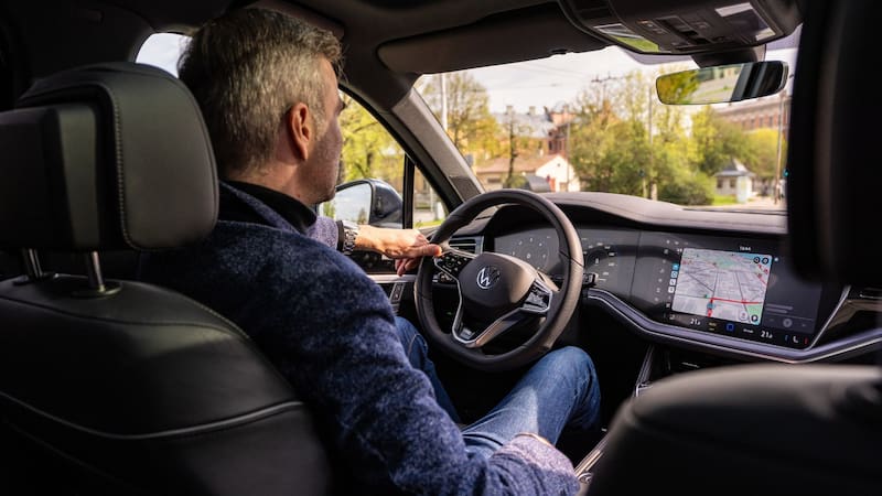 Un estudio científico afirma que hablar en el auto puede ocasionar serios accidentes
Fuente: Shutterstock