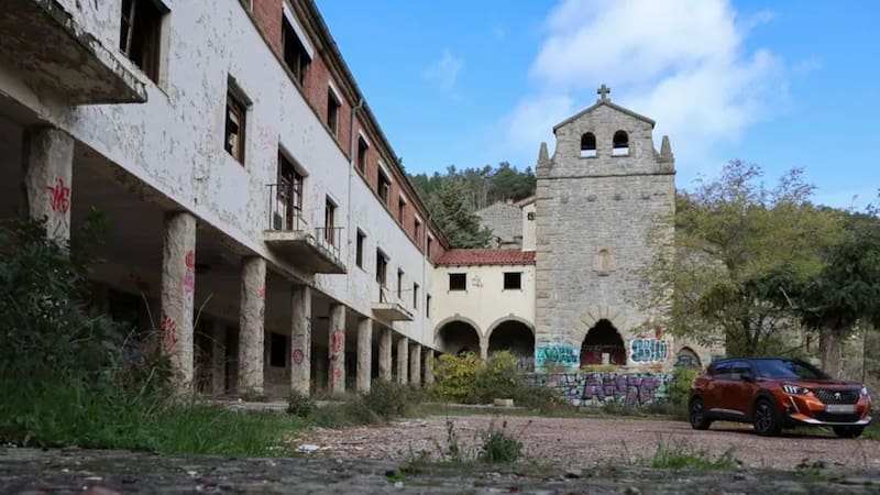 Un grupo de estadounidenses compró un pueblo deshabitado en Zamora y busca transformarlo en un destino de turismo internacional. Foto: EFE