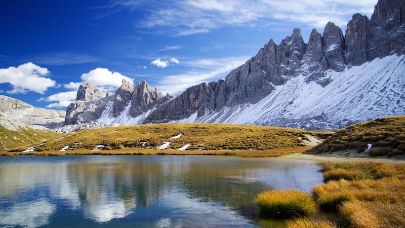 Un pueblo en los Alpes Suizos