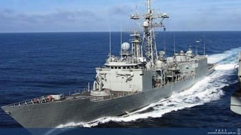 Zarpó la fragata más importante del país para vigilar el movimiento de los rusos en el Mediterráneo: así fue la misión
