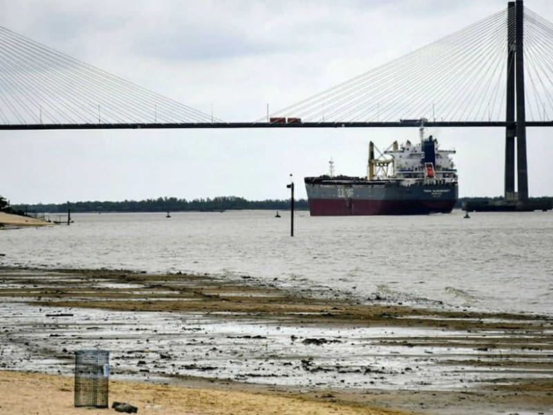 Una bajante histórica afecta al río Paraná
