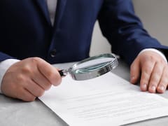 Una empleada pidió baja médica por ansiedad. Su empresa contrató un detective privado y la descubrió trabajando para la competencia