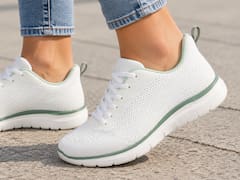 Una experta en orden y limpieza comparte su truco definitivo para limpiar las zapatillas blancas: la clave está en su “fórmula mágica”