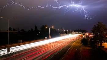 Se aproxima la tormenta Francis y activa alertas por lluvias intensas en varias provincias del país: posible granizo, vientos huracanados y nieve