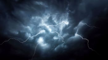 La tormenta Emilia avanza a toda velocidad y provocará lluvias eléctricas muy fuertes: cuáles son las provincias bajo alerta roja